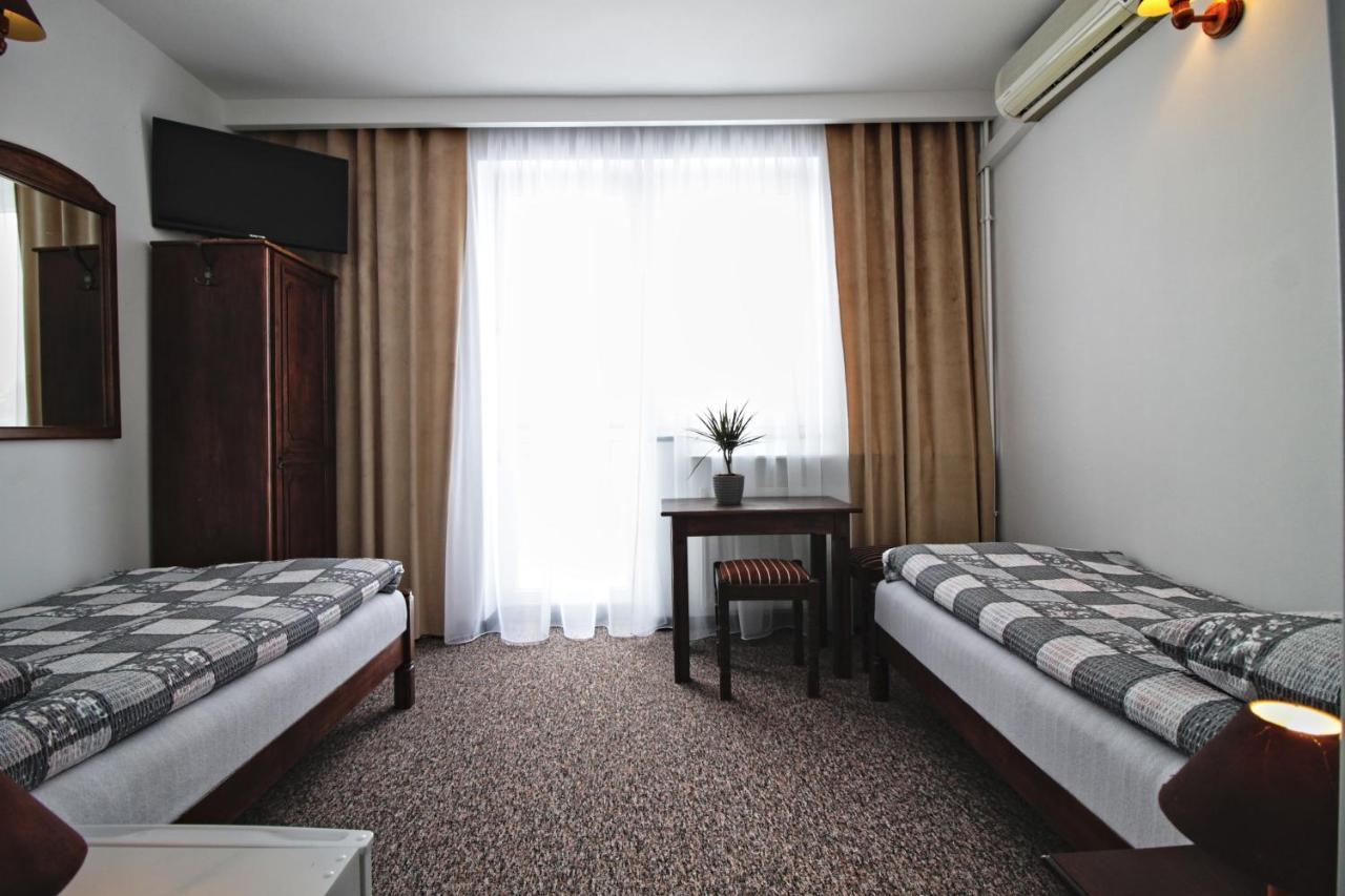 Motel Na Zbojeckiej Skawa المظهر الخارجي الصورة